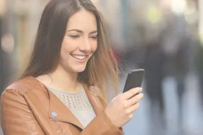 The Right Way To Ask A Girl Out Over Text