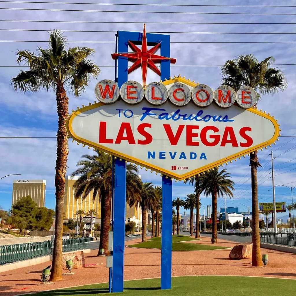 Las Vegas's #1 Matchmaker for Accomplished Professionals